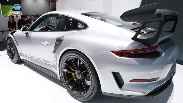 保时捷911 GT3 RS外观内饰
