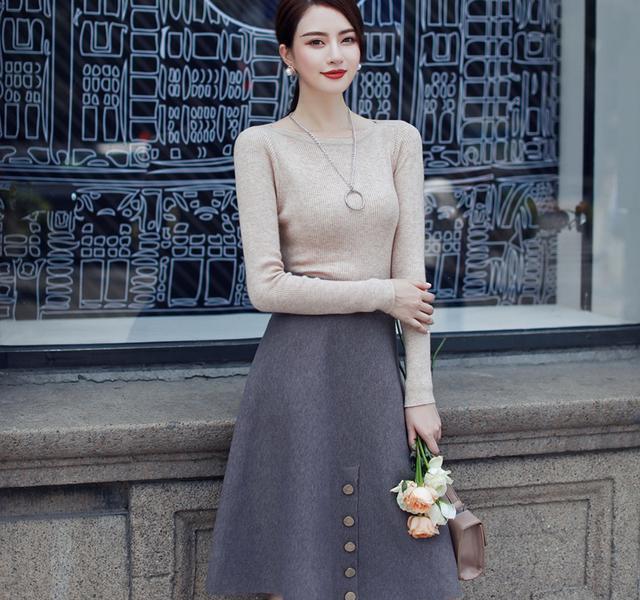 吴昕把蕾丝丝巾别裤腰上,网友:土爆了,难怪潘