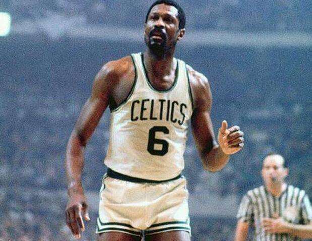 NBA史上5大联盟第一人:科比垫底,詹姆斯第3,第