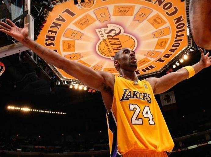 NBA史上5大联盟第一人:科比垫底,詹姆斯第3,第