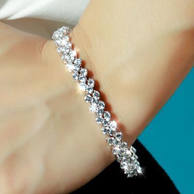 斯华洛斯奇元素水晶手链,以此慰藉烦闷的夏天