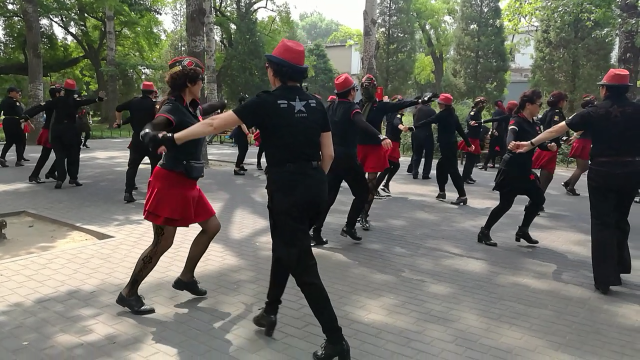 第一季 天坛穆木水兵舞第一套