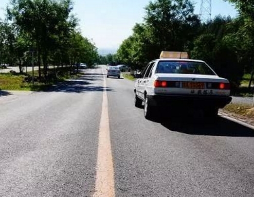 2018年考驾照:C本只要3500,还包过科目二和科
