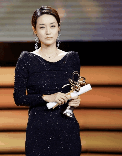 靳东落选白玉兰奖, 圈内人对他是这样评价,金