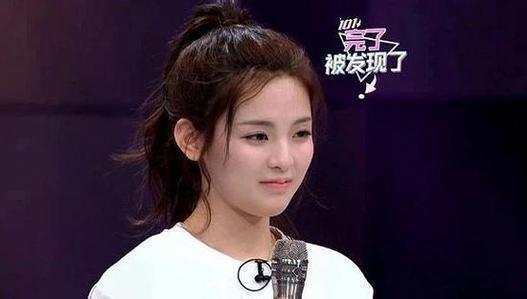 国民老公王思聪开挂了, 在微博怒怼杨超越, 网友