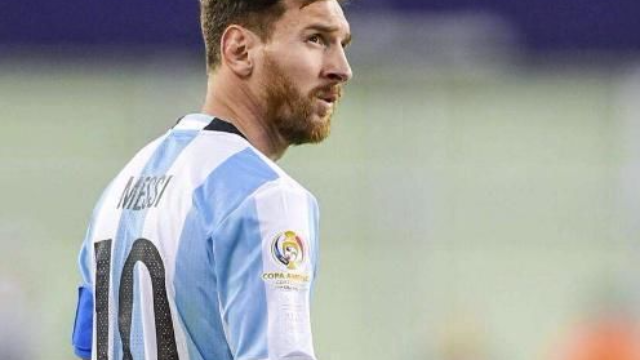 王姐点评世界杯：如何看待阿根廷绝境出线？出线背后竟是穷穷问题