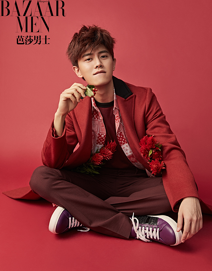 任嘉伦杂志大片曝光 演绎时尚花美男