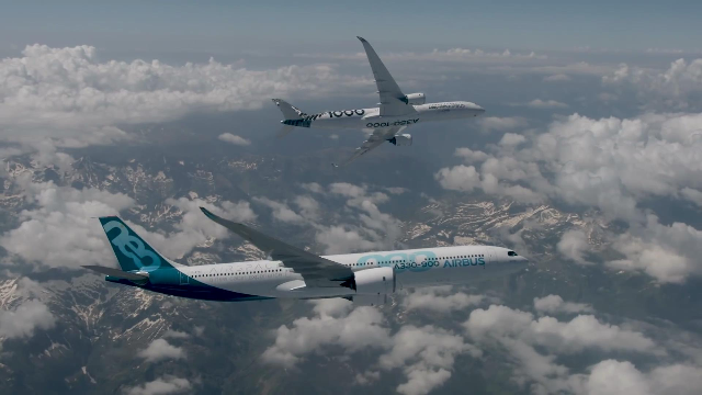 空客未来两大主力:A330neo与A350-1000首次