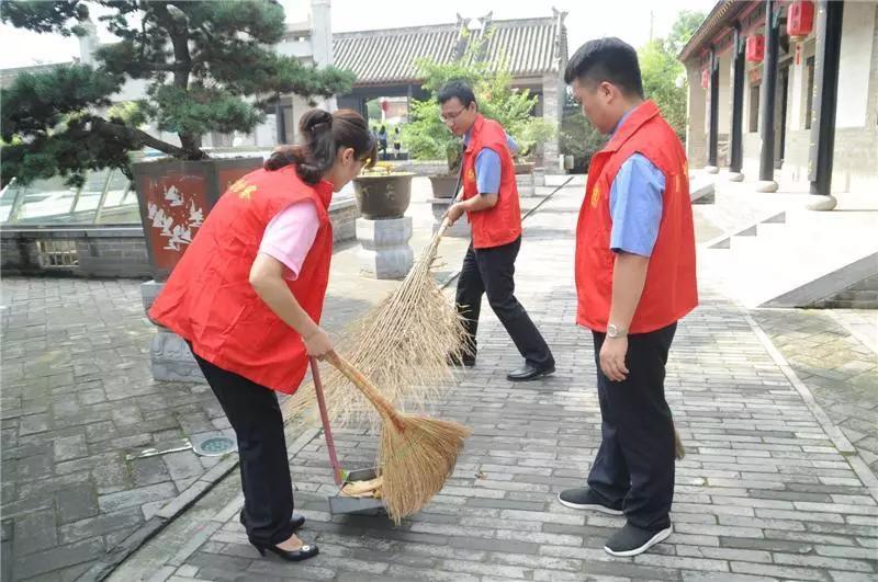 河南新密:检察人员拾金不昧 平凡中传递正能