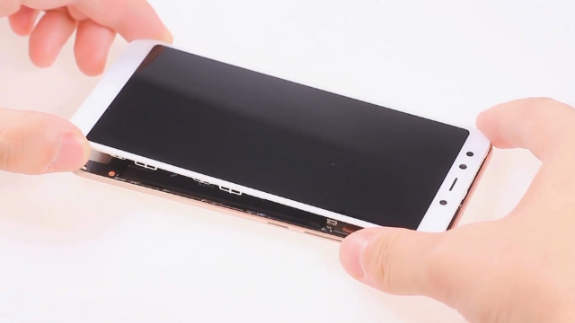 小米A2屏幕拆解更换演示教程