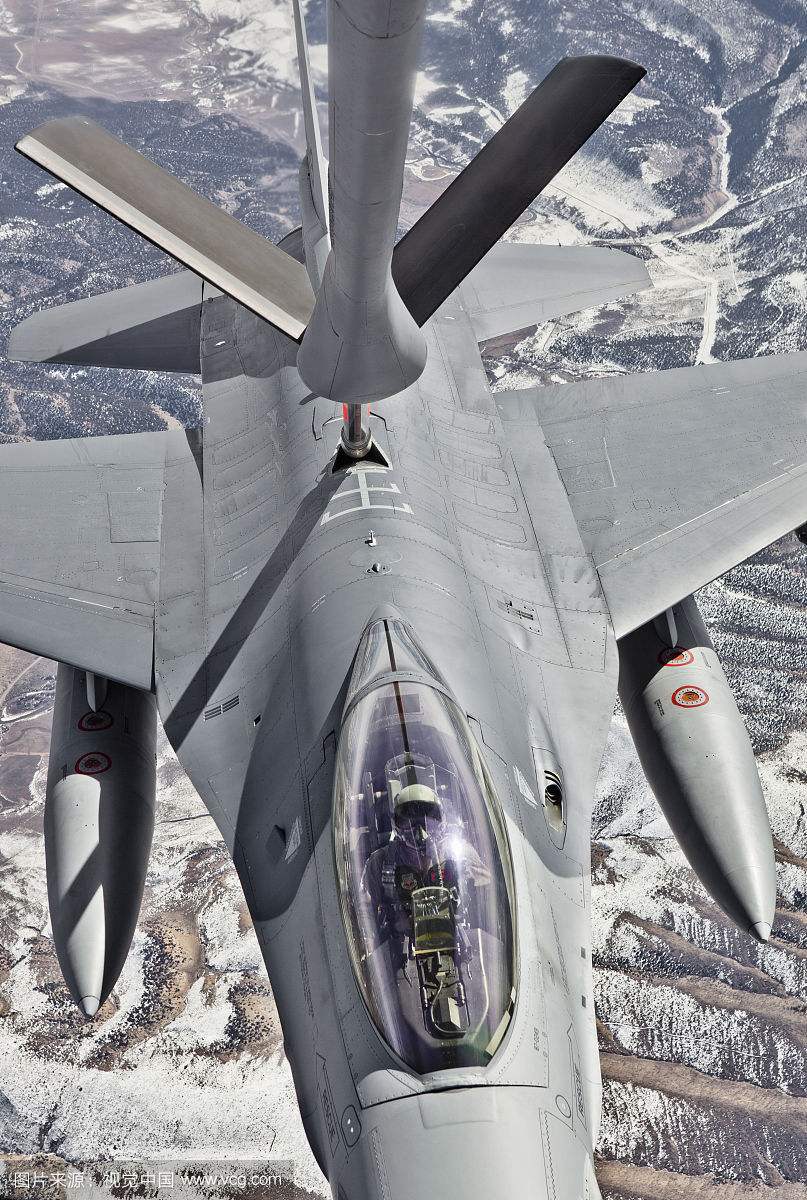 F-16卖不出去了？美国借口制裁，向印度强行推销战斗机