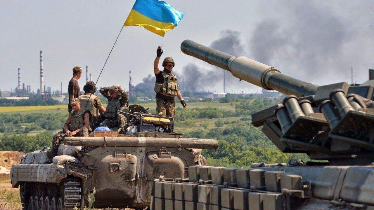 到底是谁开了第一枪？揭秘俄罗斯与乌克兰的千年情仇
