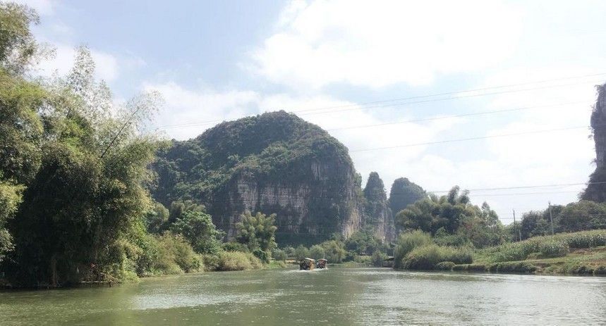 上林三里洋渡景区被誉为小桂林，广西南宁旅游必看的风景