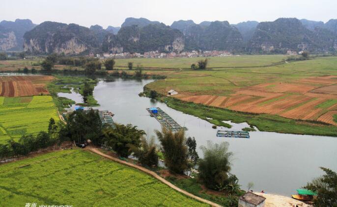 上林三里洋渡景区被誉为小桂林，广西南宁旅游必看的风景