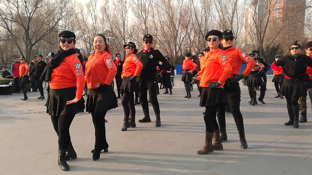 北京莲花池水兵舞《第二套》