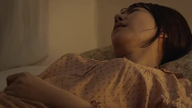 少女在睡梦中怀孕，孩子的亲爹出人意料！一部韩国伦理恐怖电影！