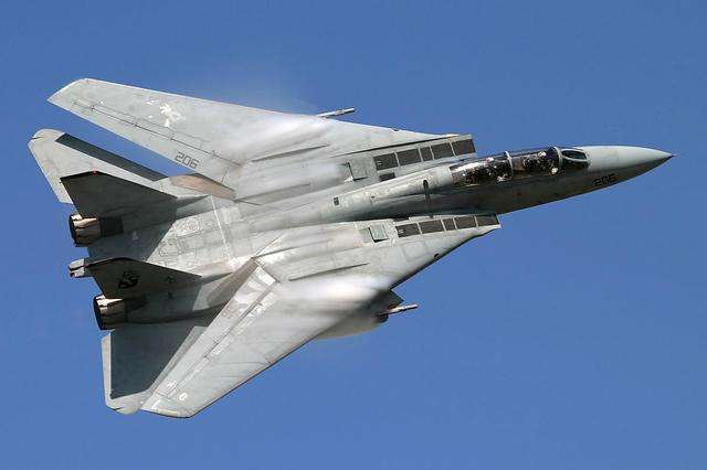 性能还相当卓越的F-14“雄猫”战机为什么早早就退役了？