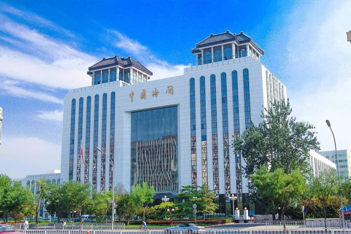 海关总署:去年中美双边贸易额美元计按年增8.5% 贸易顺差扩大