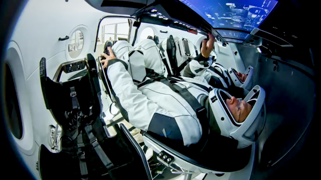 揭秘： 搭乘SpaceX全新载人飞船 NASA宇航员如何训练