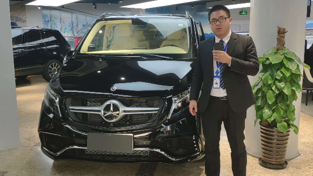 奔驰V250加长版改装迈巴赫版奢侈内饰顶级享受商务家用