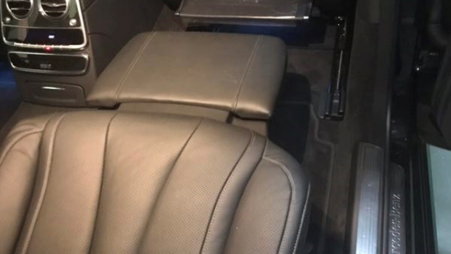 18款奔驰S320改装后排电动座椅带腿拖躺椅功能