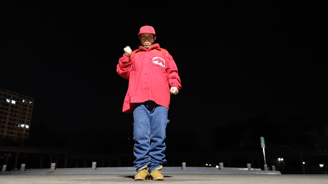 一首温柔的歌《走过咖啡屋》街舞舞步美美哒