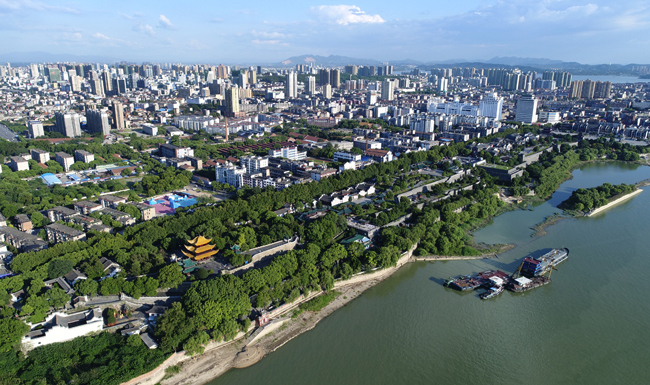 岳阳市明天是什么天气 (岳阳市明天是否有雨)