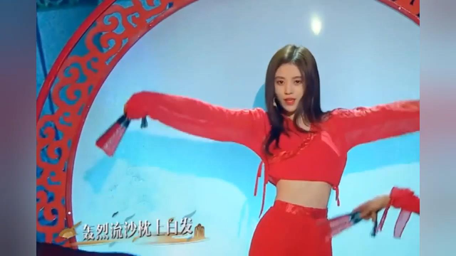 一首《红昭愿》，鞠婧祎VS韩雪，谁才是你心中的古装女神？