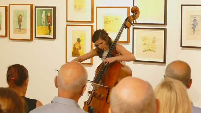 低音提琴演奏： 巴赫 《无伴奏大提琴组曲》 第1号前奏曲