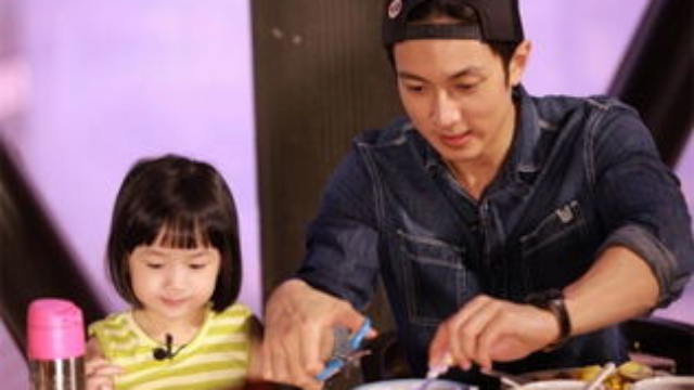 爸爸回来了主题曲，奶爸萌娃乐翻天