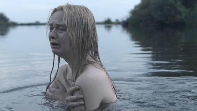 真实历史改编的电影,通过一个女人的痛苦经历