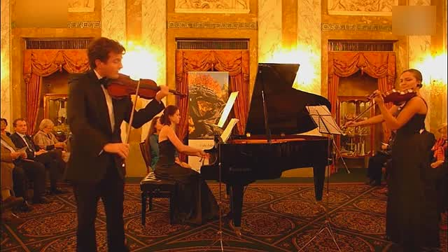 肖斯塔科维奇：《为双小提琴与钢琴而作五首小品》