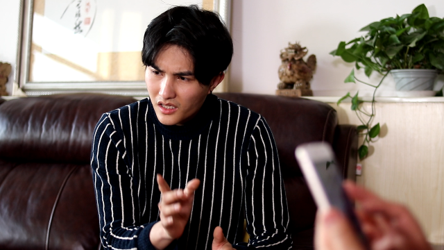 哥哥：不是因为后羿射太阳崇拜他，弟弟：那是为什么？