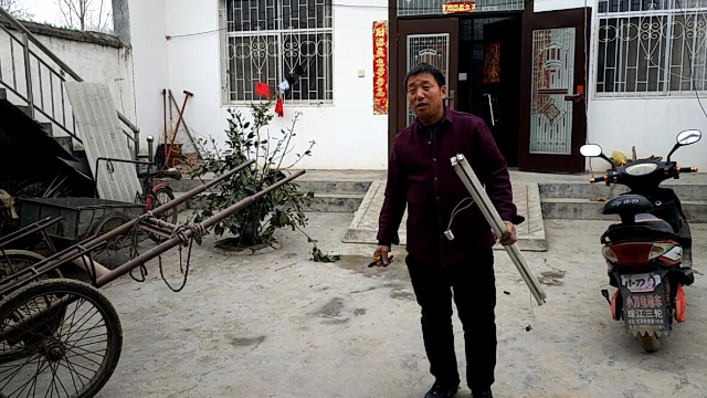 越来越多的农村人买车，真的是为了方便吗？农村大叔说出了大实话