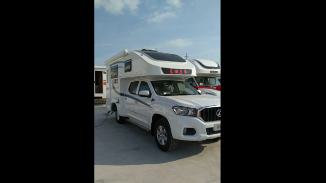 春田房车实拍 外观大气 内饰精良！