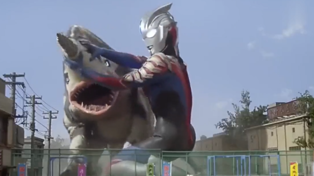 欧布奥特曼借了赛罗、赛文父子的力量，竟然能看透他们的心