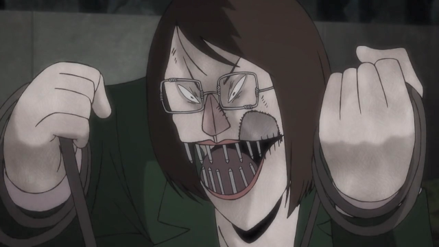 新来的女老师竟是布做的，满口钉子牙，不开心就动粗