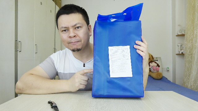 试吃“俄罗斯特种作战口粮”，俄罗斯军粮竟然是自热米饭？
