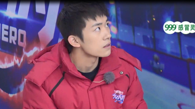 大冰小将，一片死寂的房间，雷佳音和易烊千玺一倒腾，热闹起来