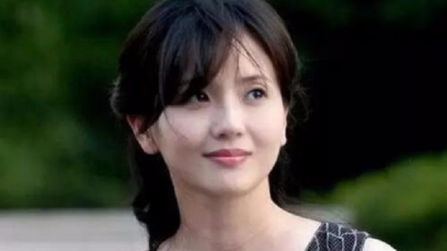 国家一级演员陶慧敏，为去世丈夫守寡十年，如今二婚被宠上天