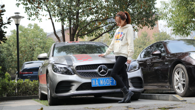 全新19款奔驰C260L试驾，外观个性 内饰新潮！