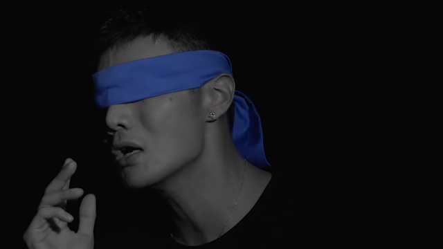 李荣浩《耳朵》，这首歌教会我们，珍惜身边人！