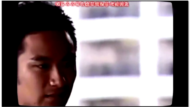 美女被父亲逼着去相亲，结婚发现来的是自己的男友，两人相视一笑