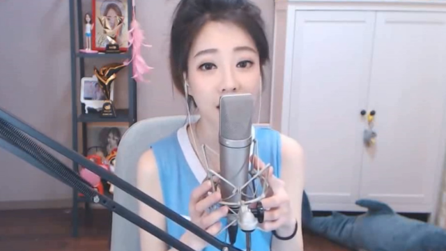 网红冯提莫一首许嵩《有何不可》唱的太好了，这唱功你给几分？