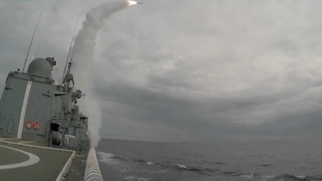 俄罗斯用30年之造出一款护卫舰?但真不能低估它的火力!