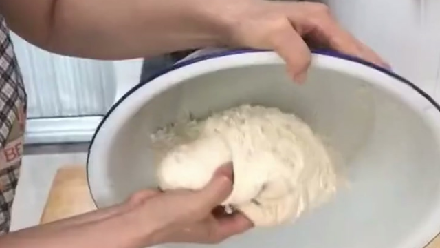 教你发面,揉面和馅技巧,包子不塌顶