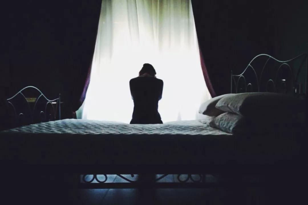 熬夜真的没事吗?别比及“熬出癌症”之后才悔悟