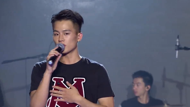 没有韩风男孩子的秀气，痞痞帅帅，这才是中国的男孩子