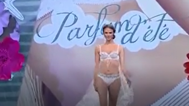 Lingerie内衣秀漂亮模特走秀精彩片段_凤凰网视频_凤凰网