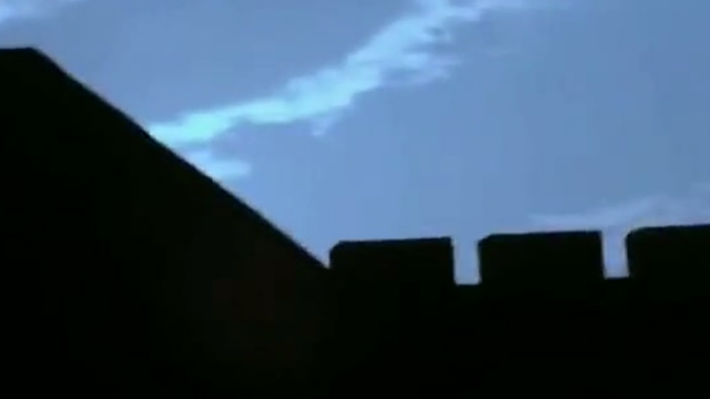 狄仁杰的亢龙锏果然是神器，任何兵器碰到它都会断，厉害了